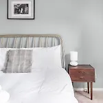 Elephant Castle Apartment Pass The Keys